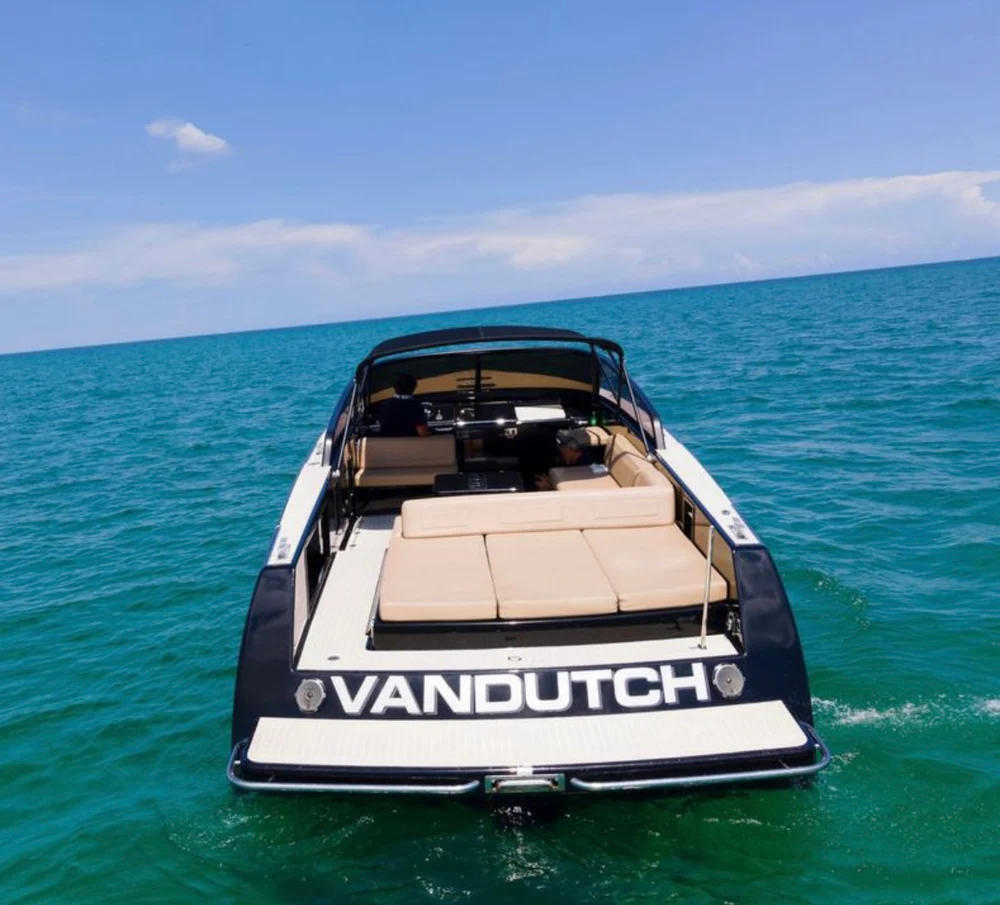 Van Dutch 40 ft.