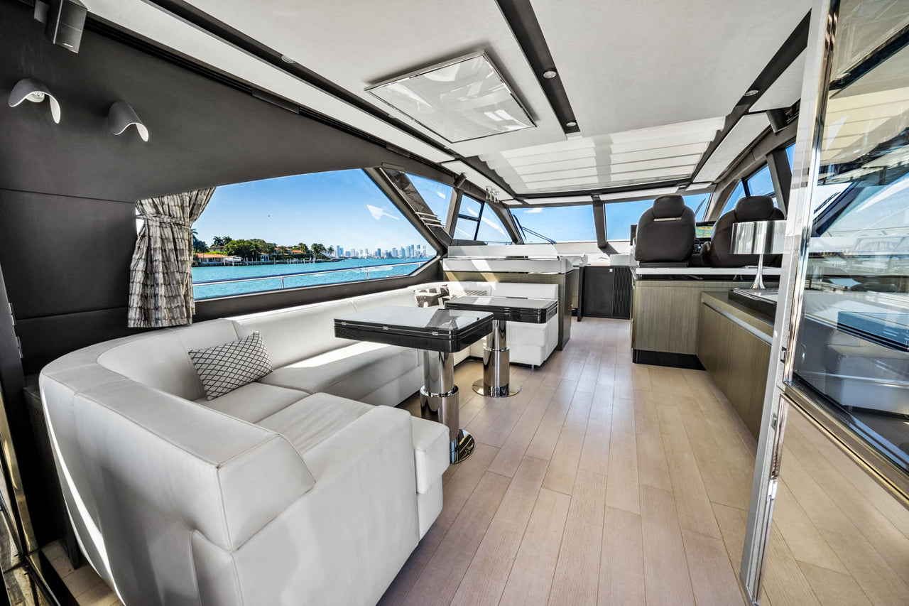 Azimut S7 72 ft.