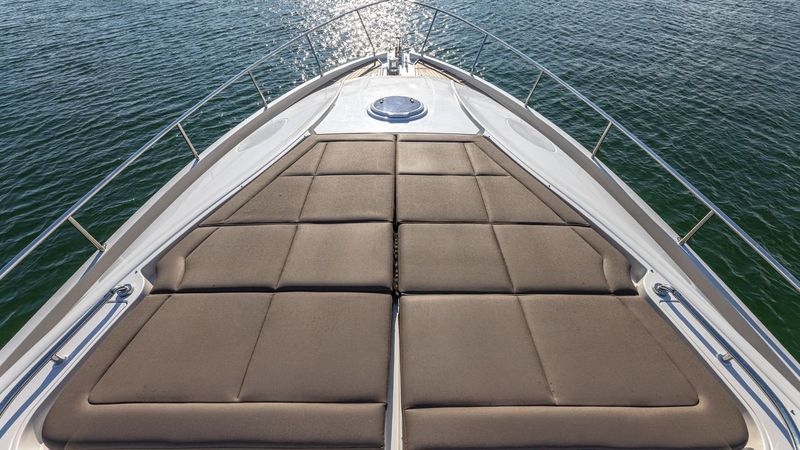 Pershing 70 pieds